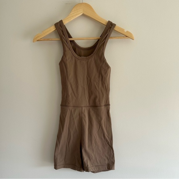 SET ACTIVE SPORTBODY® SHORTYSUIT ROMPER DUNE SIZE S - Picture 3 of 7